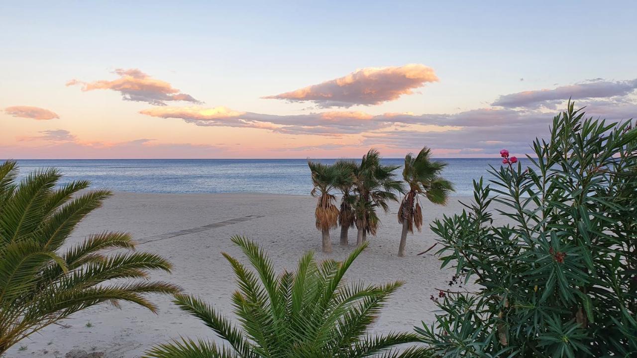 Casa Rainbow - Boutique Bed & Breakfast (Adults Only) Vista de los Angeles-Rumina Bagian luar foto